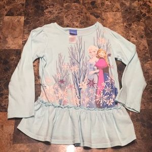 Size 5t long sleeve Frozen top!